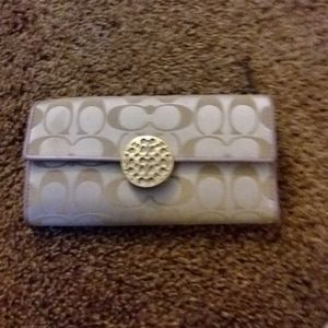 Coach Authentic Wallet